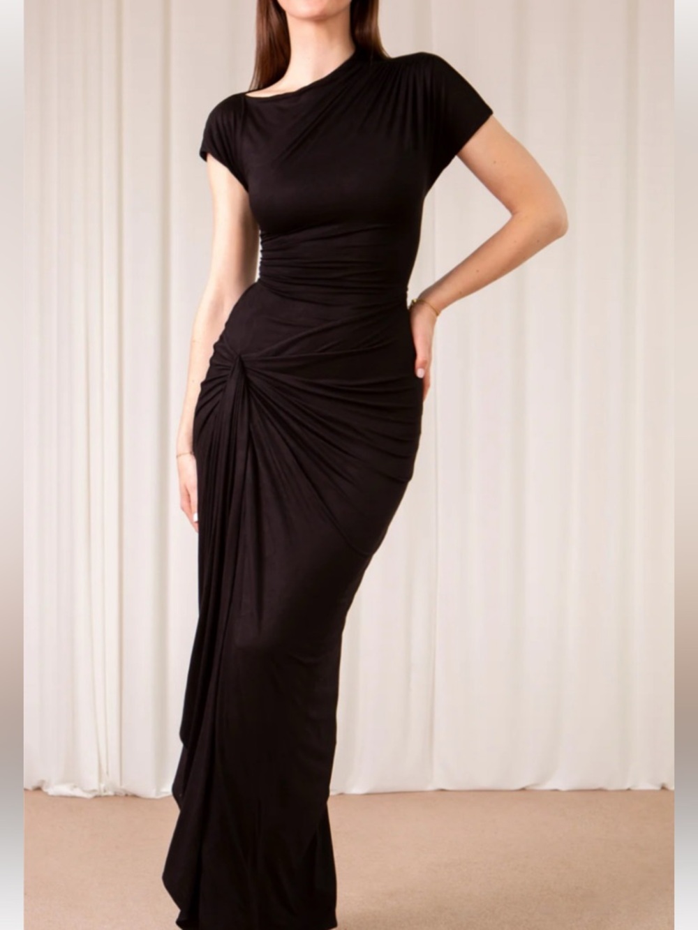 AYM studios venus - size US L